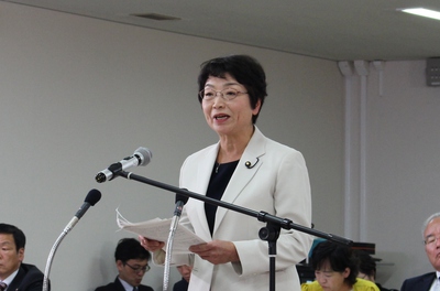 島田議員　決算知事総括質疑.JPGのサムネイル画像